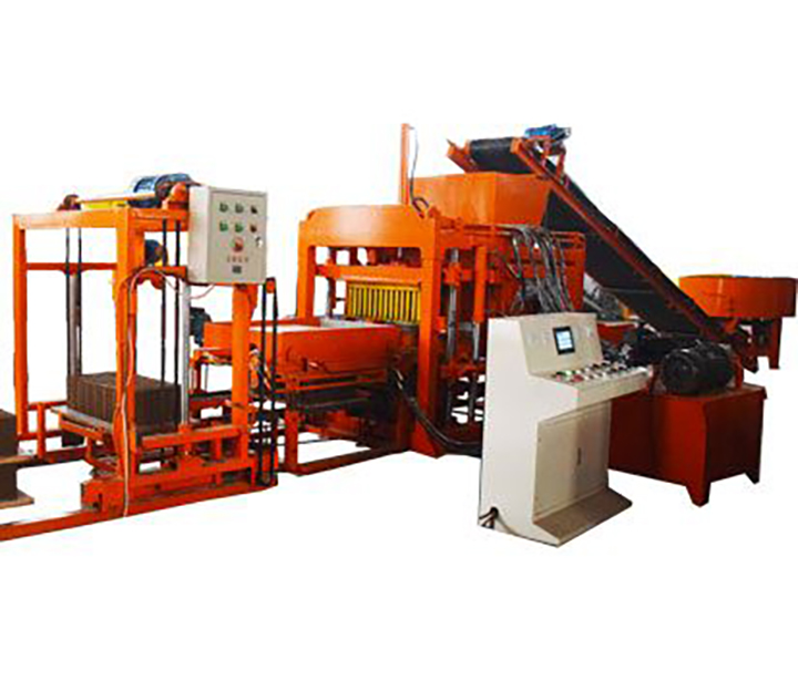 QT4-18-Concrete-Block-making-machine